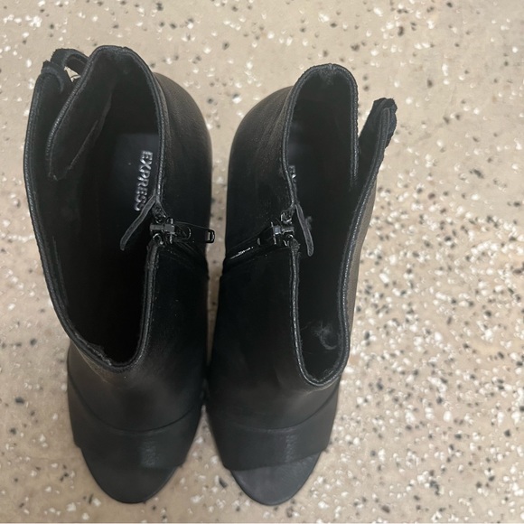 Express peep toe booties - Picture 7 of 10